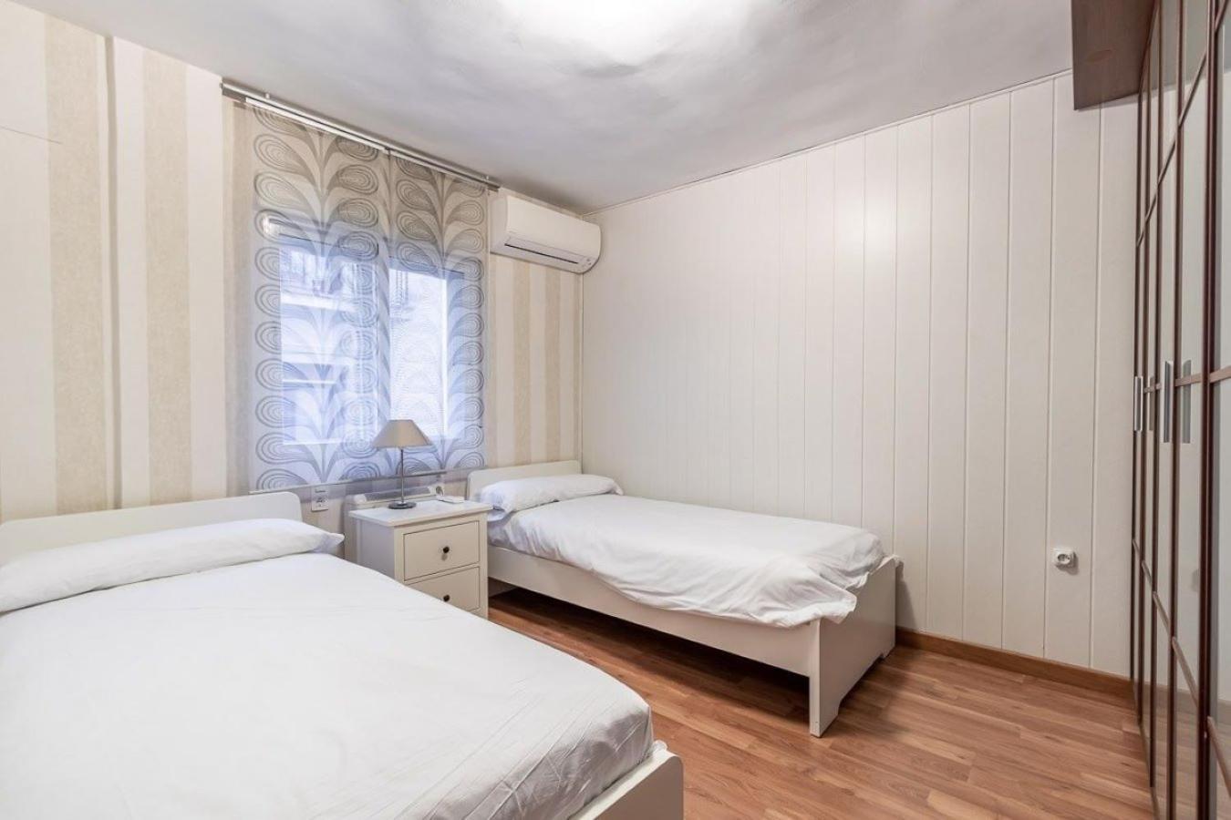 Tuguest Castaneda Apartment Granada Dış mekan fotoğraf